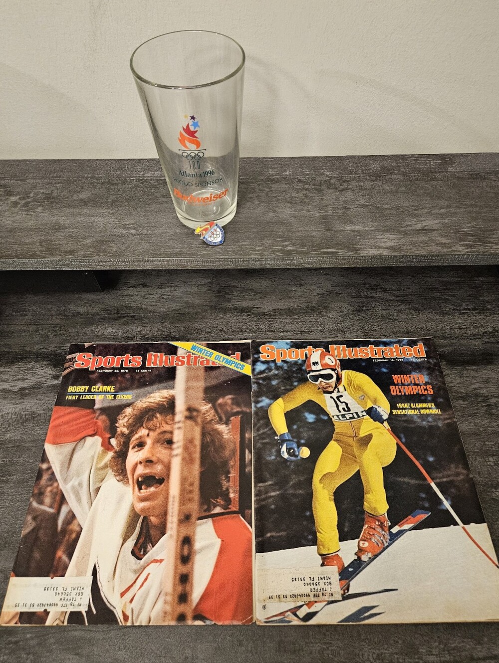 VTG-Mod Sports Bundle: 1976 Sports Illustrated Mags, '96 Olympics Glass& '06 Pin
